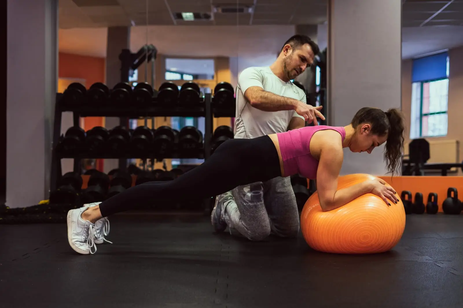 Trening - ćwiczenie z piłką